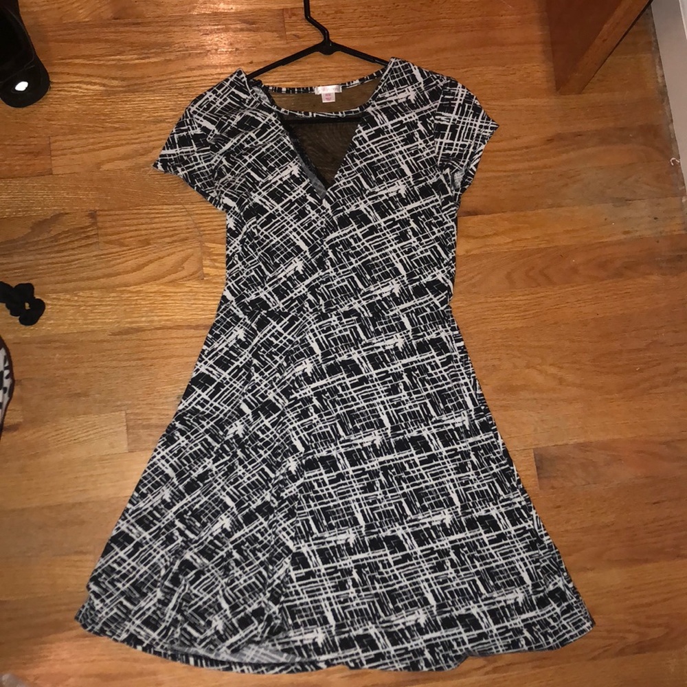 Xhilaration Black and White Dress